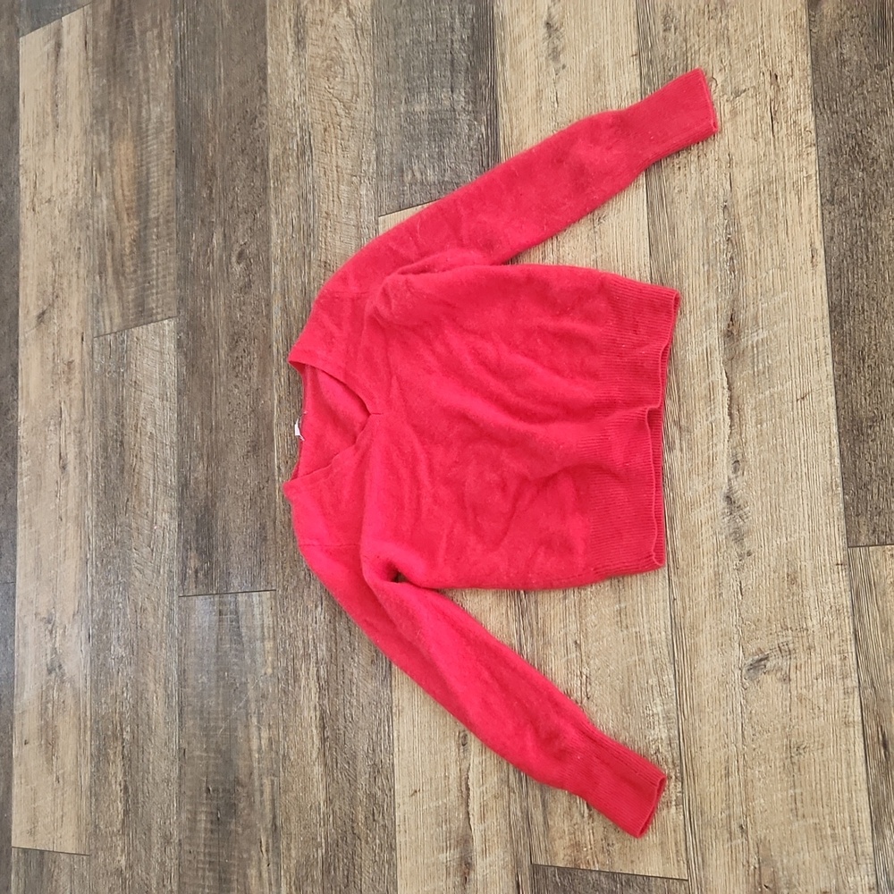 Halogen V-Neck Sweater - Vibrant Red soft
